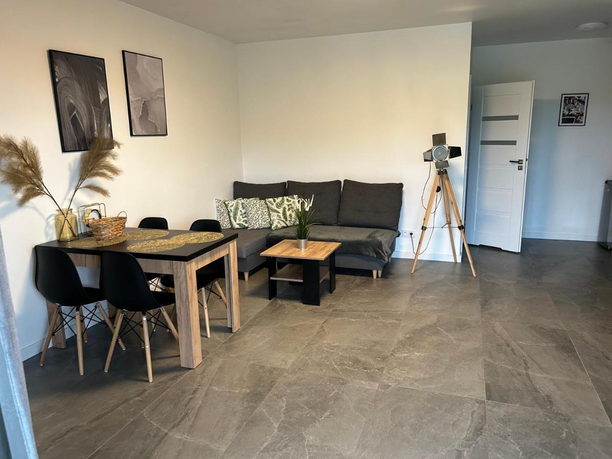 Villa Koniec Swiata Dom 84M2 Z Balia à Mikołajki Extérieur photo