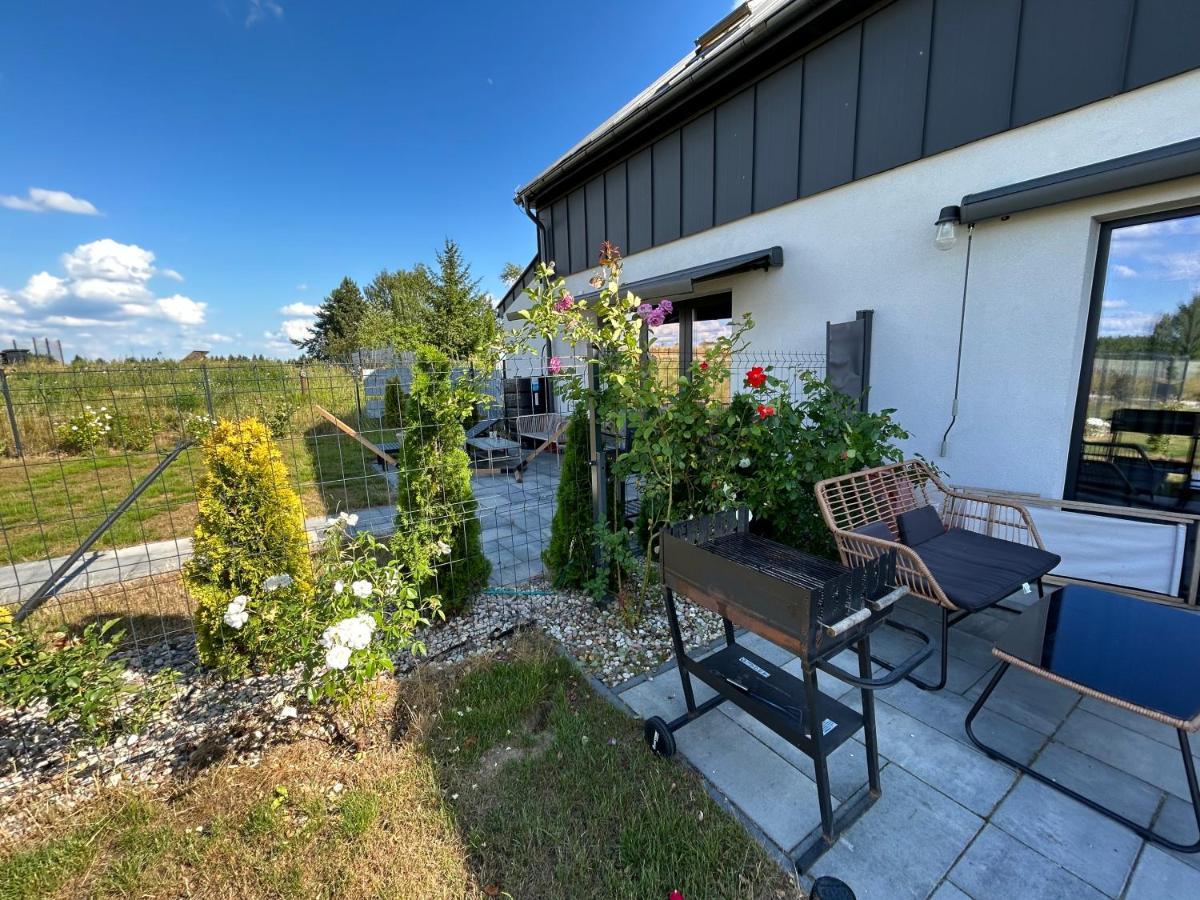 Villa Koniec Swiata Dom 84M2 Z Balia à Mikołajki Extérieur photo
