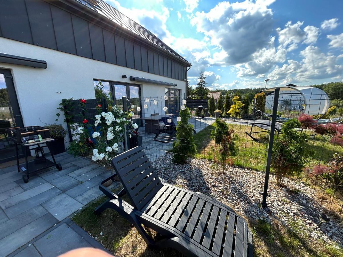 Villa Koniec Swiata Dom 84M2 Z Balia à Mikołajki Extérieur photo