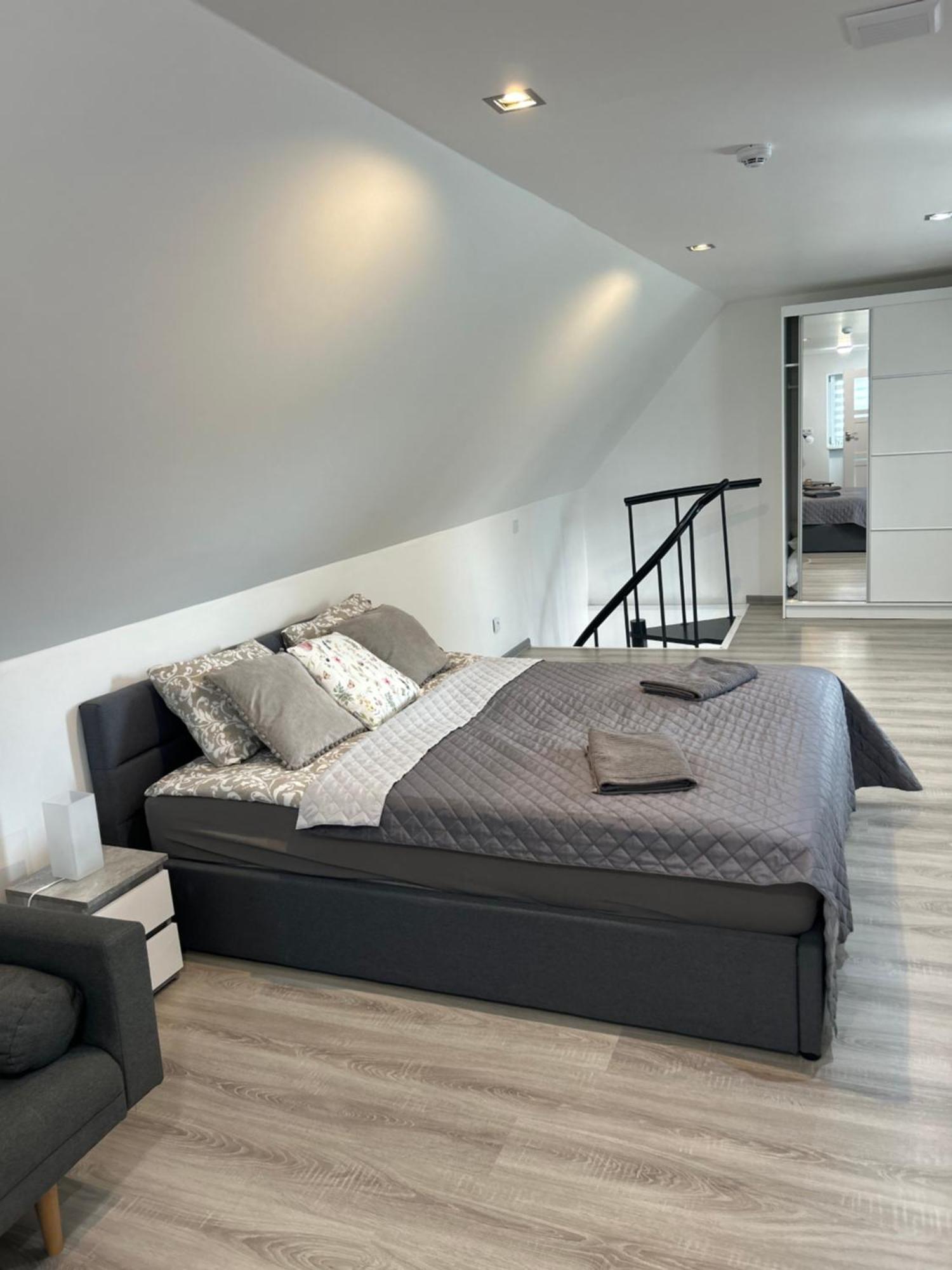 Villa Koniec Swiata Dom 84M2 Z Balia à Mikołajki Extérieur photo