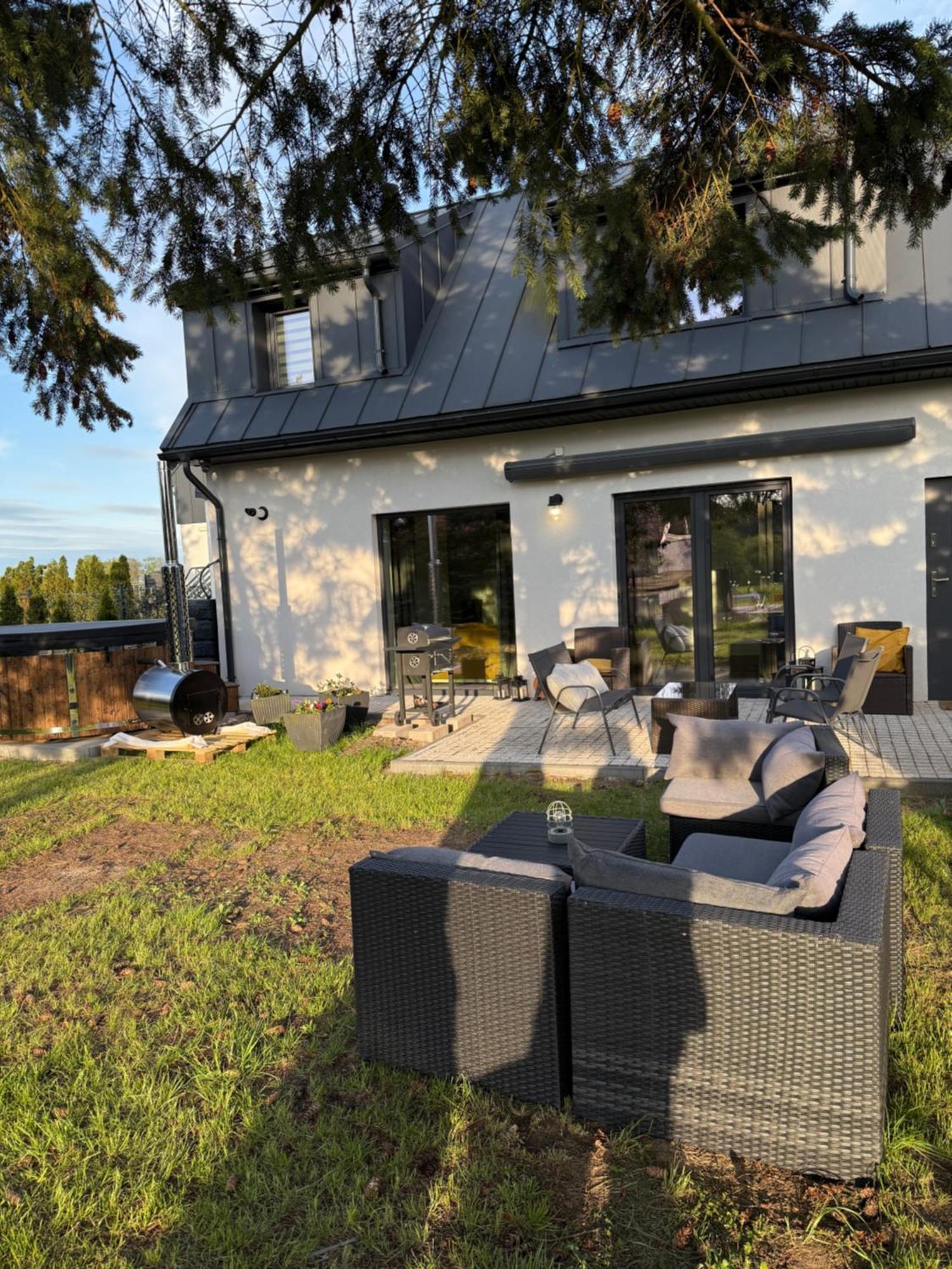 Villa Koniec Swiata Dom 84M2 Z Balia à Mikołajki Extérieur photo